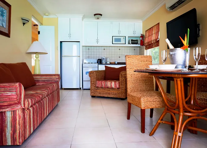 Yellow Bird Hotel Christ Church