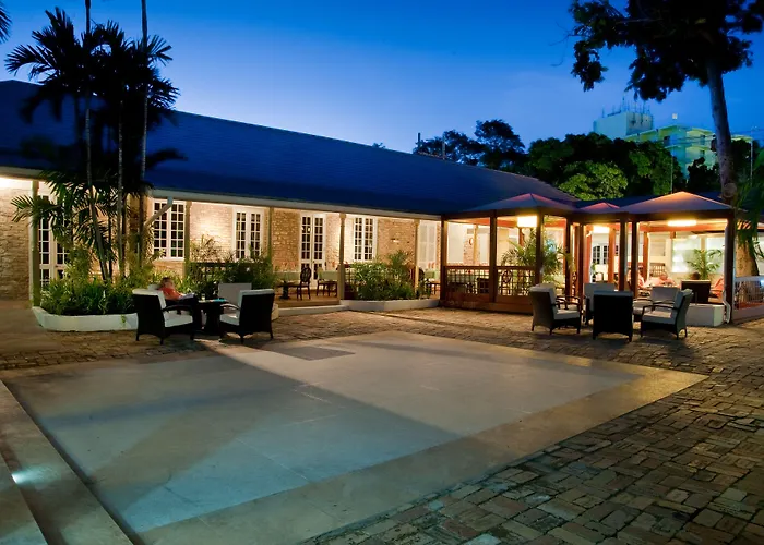 Island Inn Hotel All-Inclusive Saint Michael