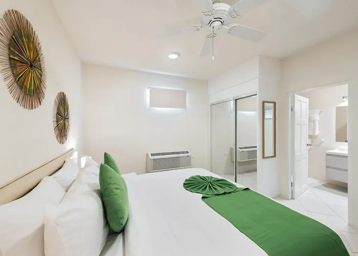 Coconut Court Beach Hotel Christ Church