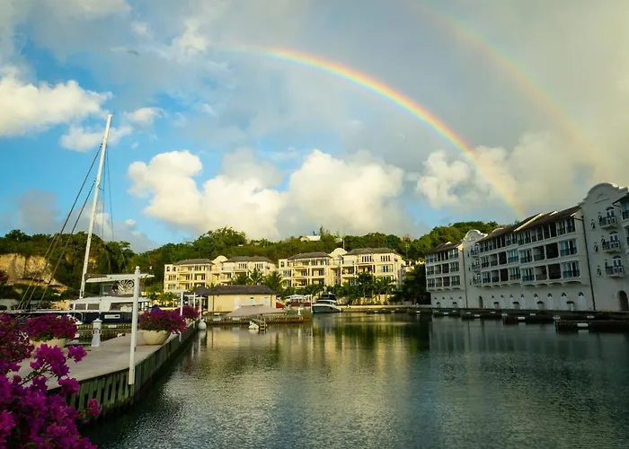 Port Ferdinand Marina & Luxury Residences Saint Peter